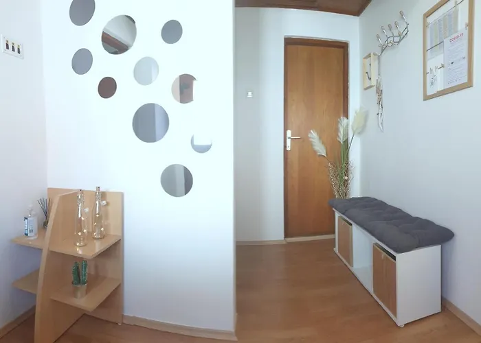 Apartament Lusi Buzdohanj