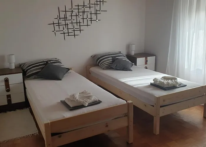Apartament Lusi Buzdohanj