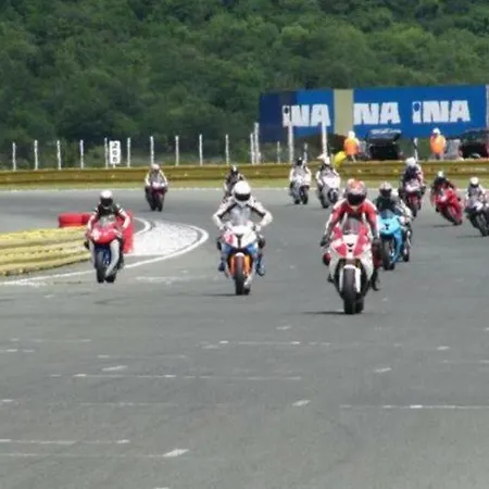 Lusi Apartamento Buzdohanj