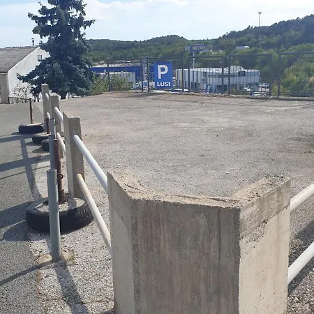 Apartament Lusi