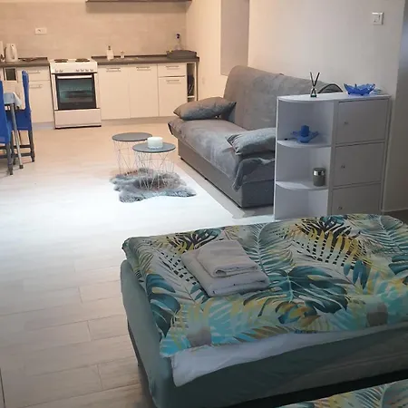 Apartment Lusi *